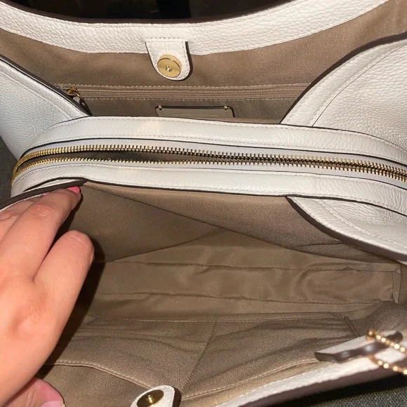 White Coach Purse - Picture 7 of 10